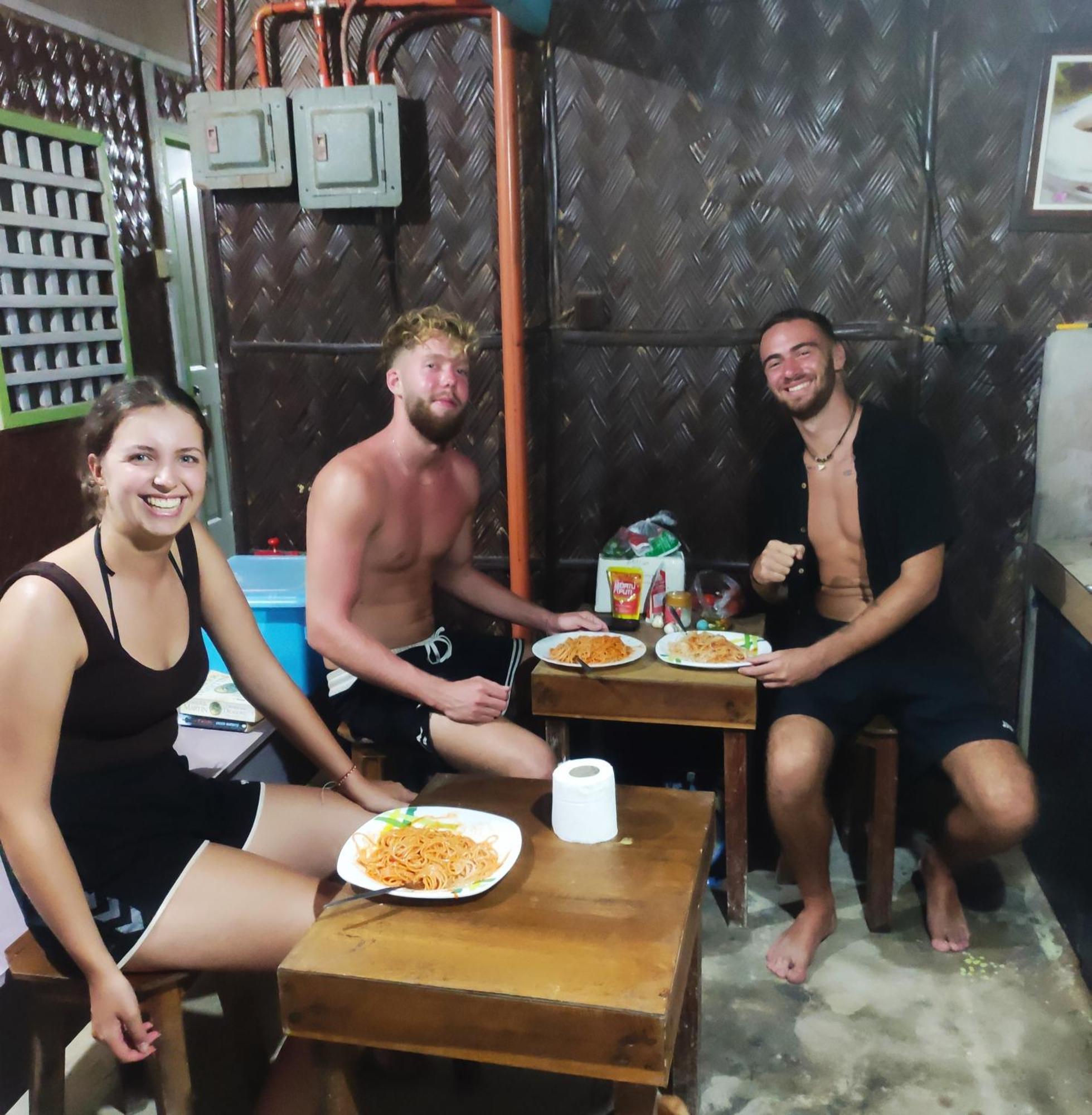 Archie'S Budget Room Rental Сан Висенте Екстериор снимка